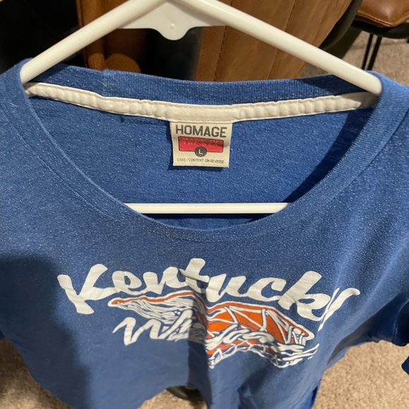 University of Kentucky homage tee - Picture 2 of 2